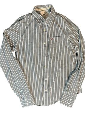 Hollister Gray Striped Button Up Shirt Men’s Large